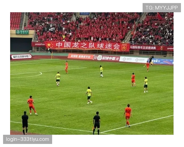 澳大利亚男足亚洲杯后状态回升，近期集训展现新战术磨合迹象。